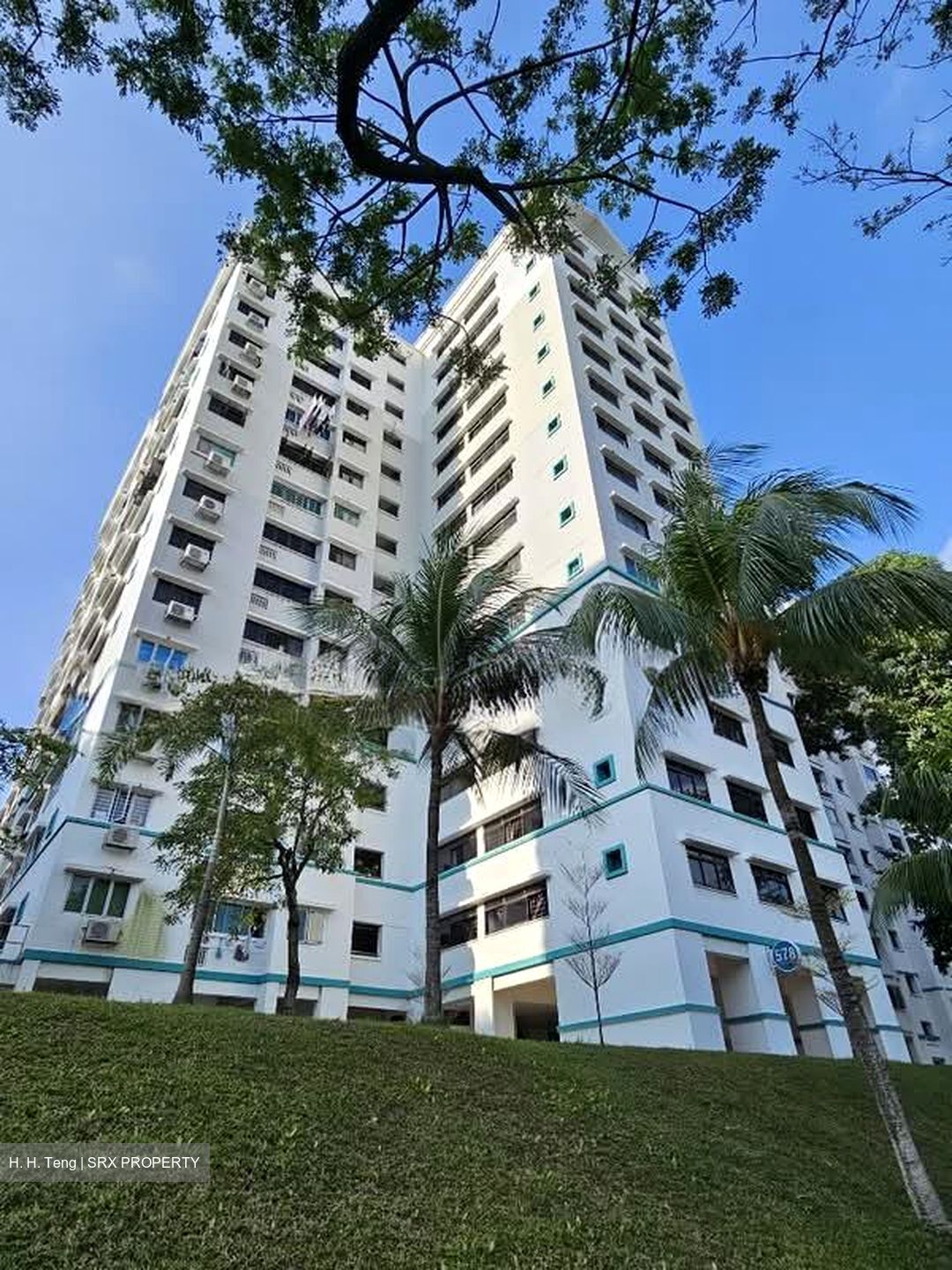 Blk 578 Hougang Avenue 4 (Hougang), HDB Executive #566558841